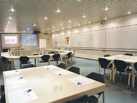 Den En Heuvel Hotel